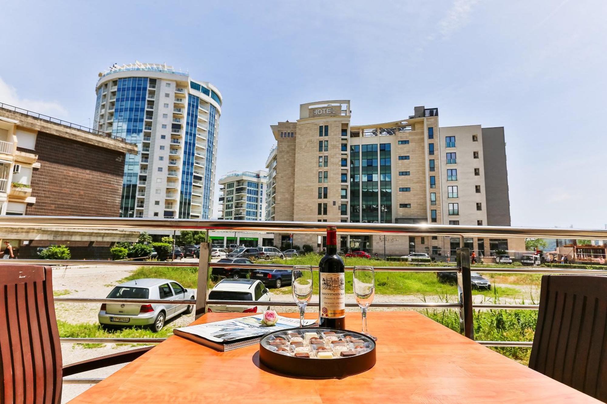 City Montesun Apartments 2 Budva Exterior foto
